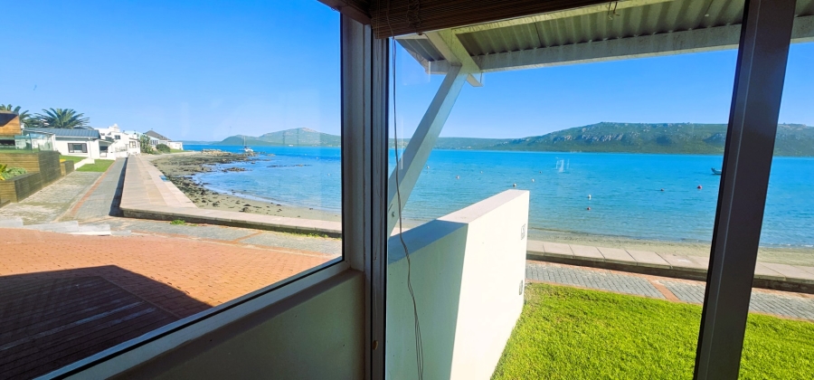 3 Bedroom Property for Sale in Middedorp Western Cape